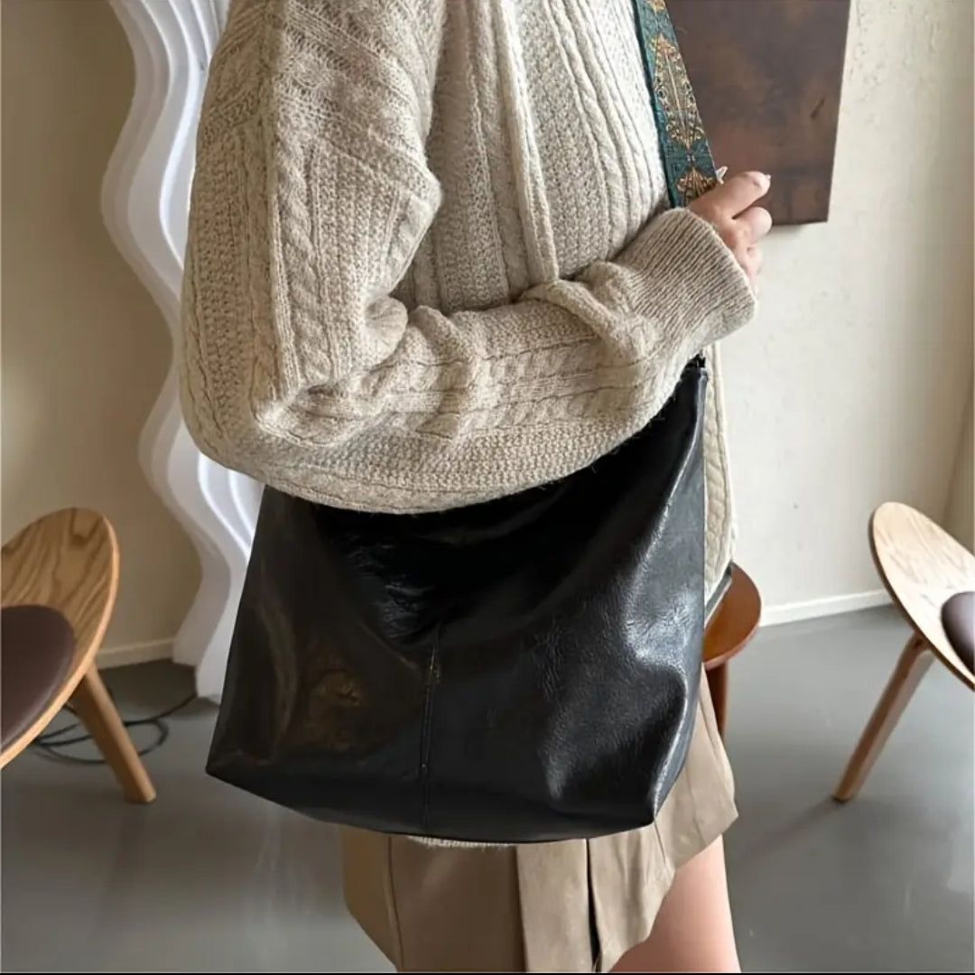 Sac à Main Femme Bandoulière — Compartiments Zippés, Finitions Dorées, Noir & Marron