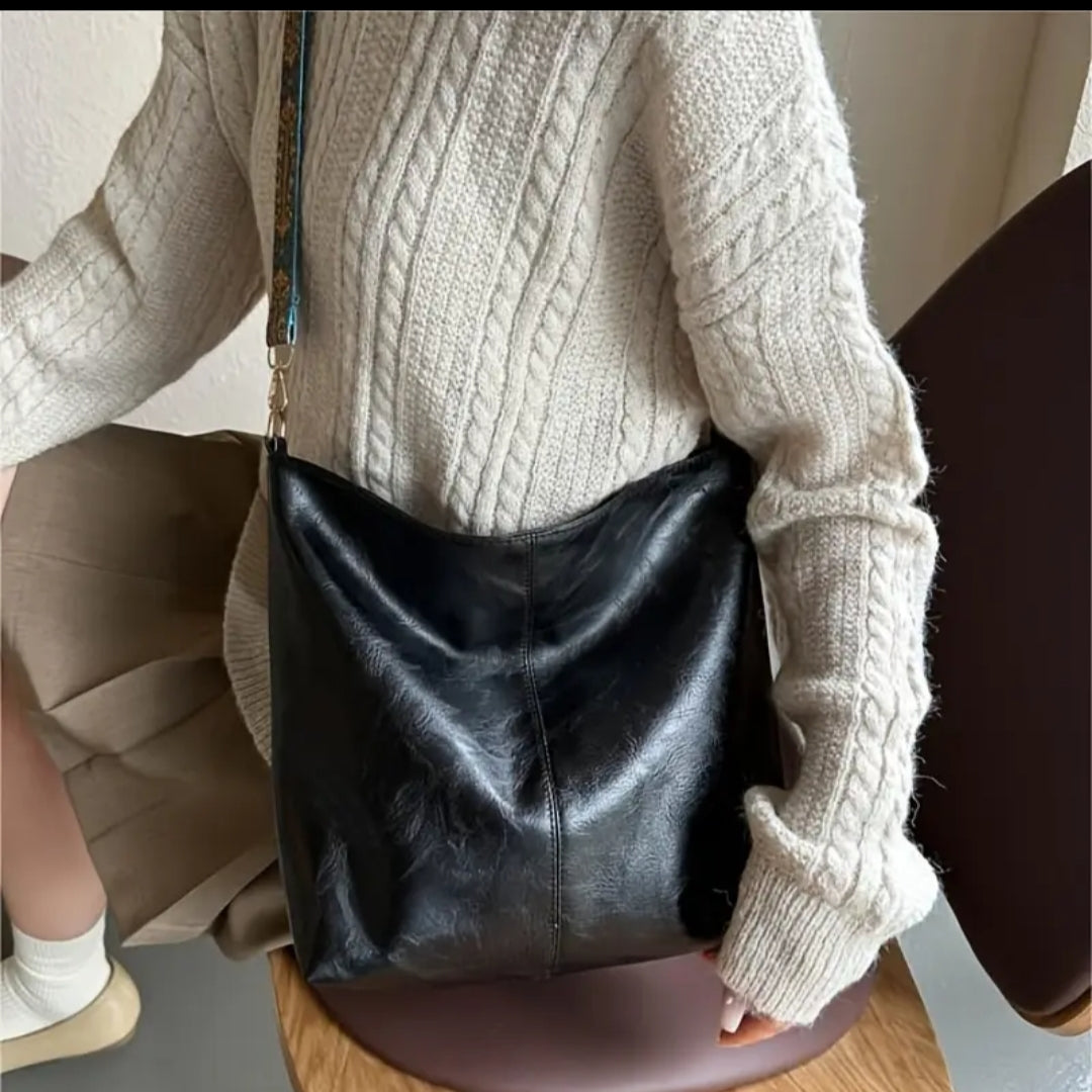 Sac à Main Femme Bandoulière — Compartiments Zippés, Finitions Dorées, Noir & Marron