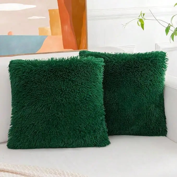 Lot de 2 housses de coussin en fausse fourrure